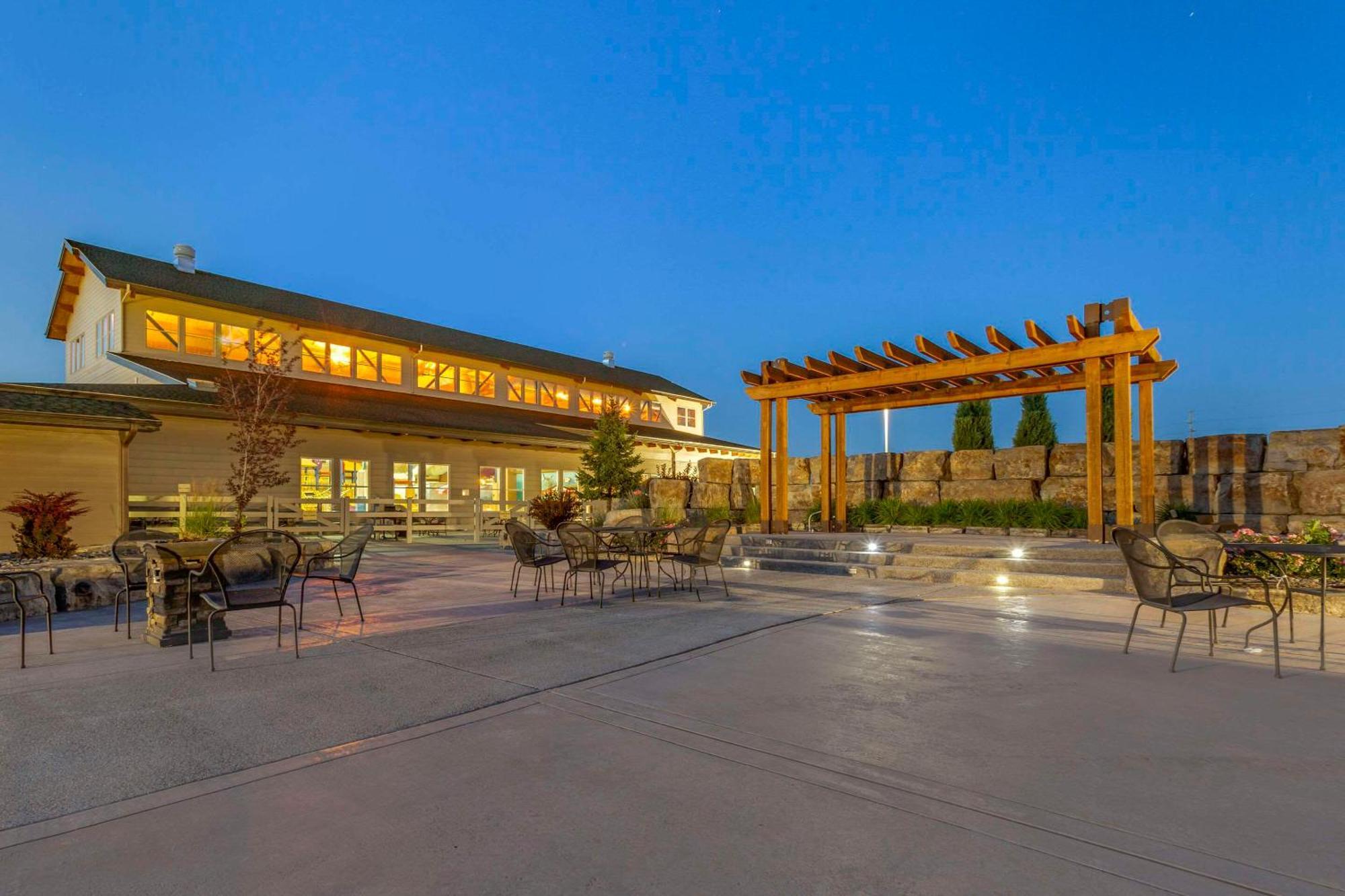Big Horn Resort, Ascend Hotel Collection Billings Extérieur photo